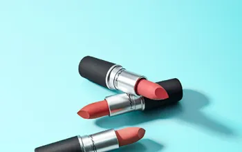 Pre Black Friday: акции, скидки и подарки от крупнейших мировых бьюти-брендов