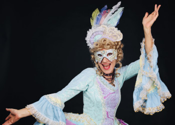 Театр новых репатриантов ЭТО празднует 5-летие премьерой спектакля «Приключения Артиста»